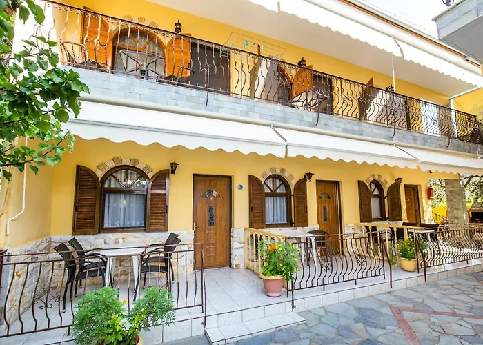 Laskarina Onar Studios
