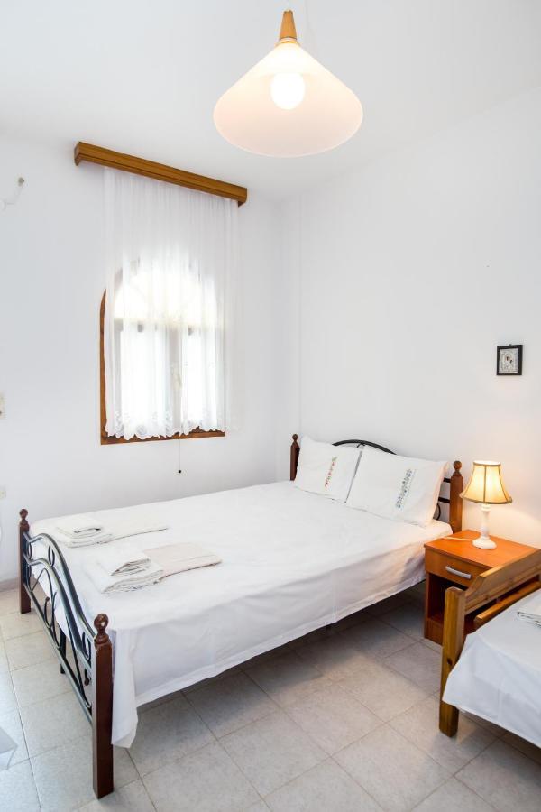 Laskarina Onar Apartment *