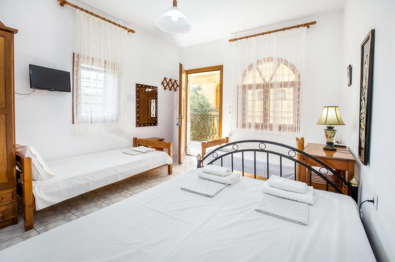 Laskarina Onar Apartment *
